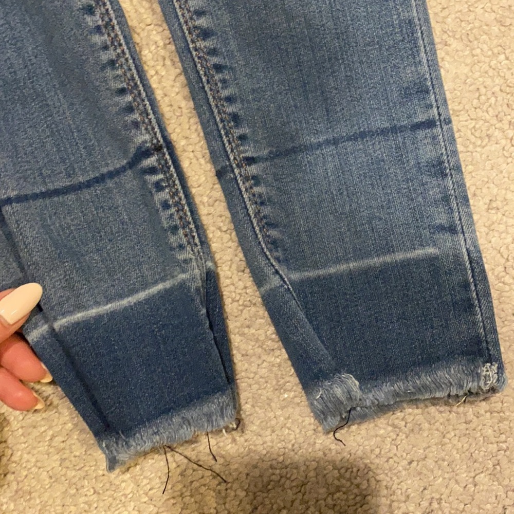 Jeans - Picture 2 of 5